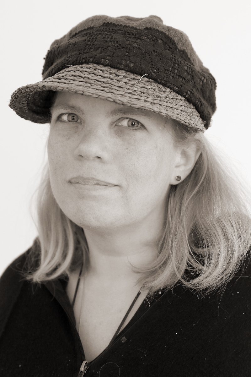 Ashley Holmes | QSS Studios & Gallery